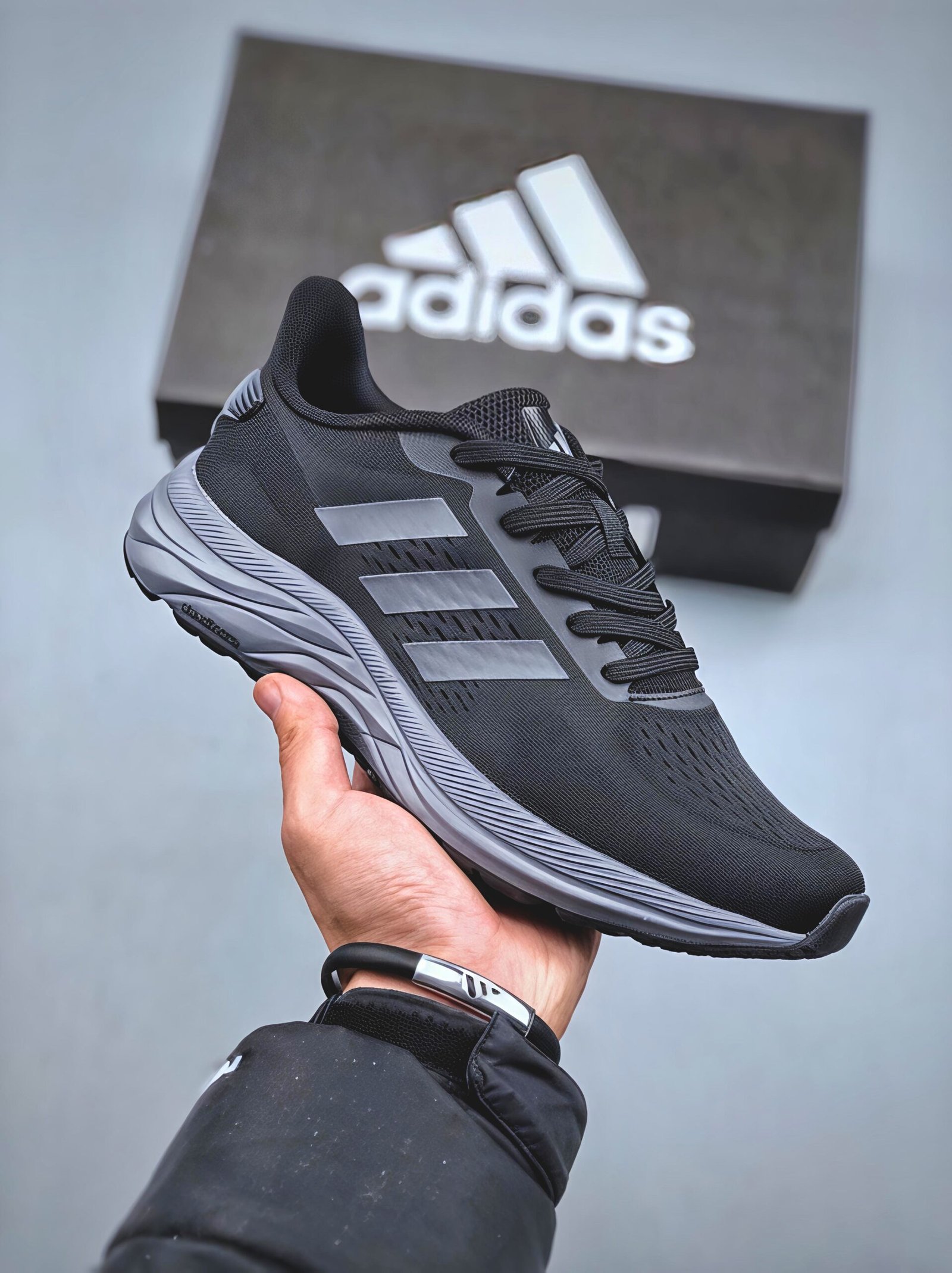 Oplus_16908288 Sport Shoes - Image 2